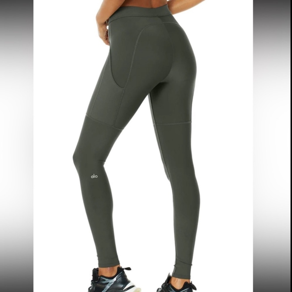 ALO Yoga airlift 4 pocket tights XS in dark cactus